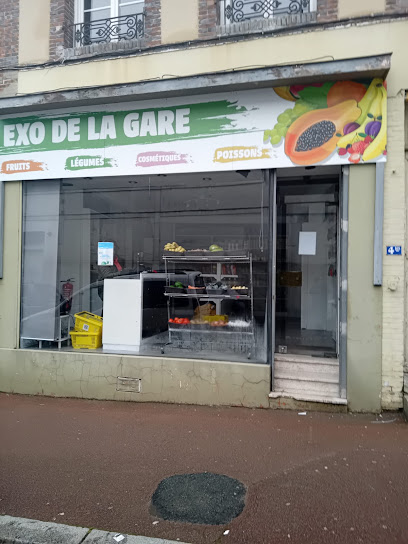 Exo De La Gare Marché Alimentaire à la Loupe