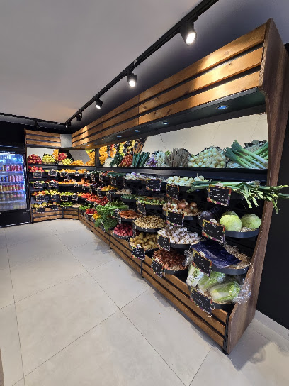 Les Halles Gignacoises, Marché Alimentaire à Gignac