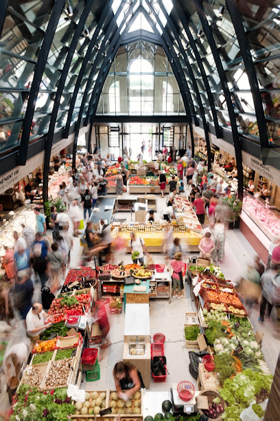 Les Halles Justin Luquot, Marché Alimentaire à Coutras