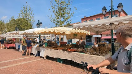 Marché De Producteurs De Mouans Sartoux, Marchés Alimentaire à Mouans-Sartoux